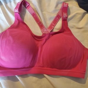 VS Sports Bra